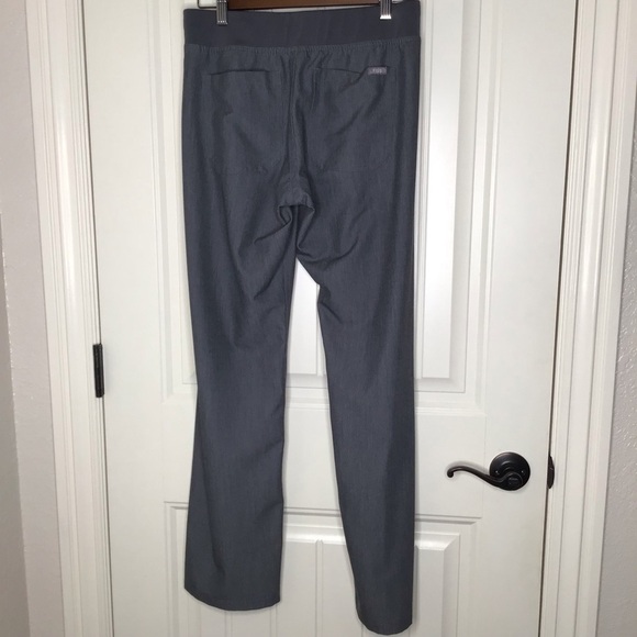 Figs Scrub Pants Livingston Basic Scrub Pants in Graphite Size XS. - Picture 9 of 11